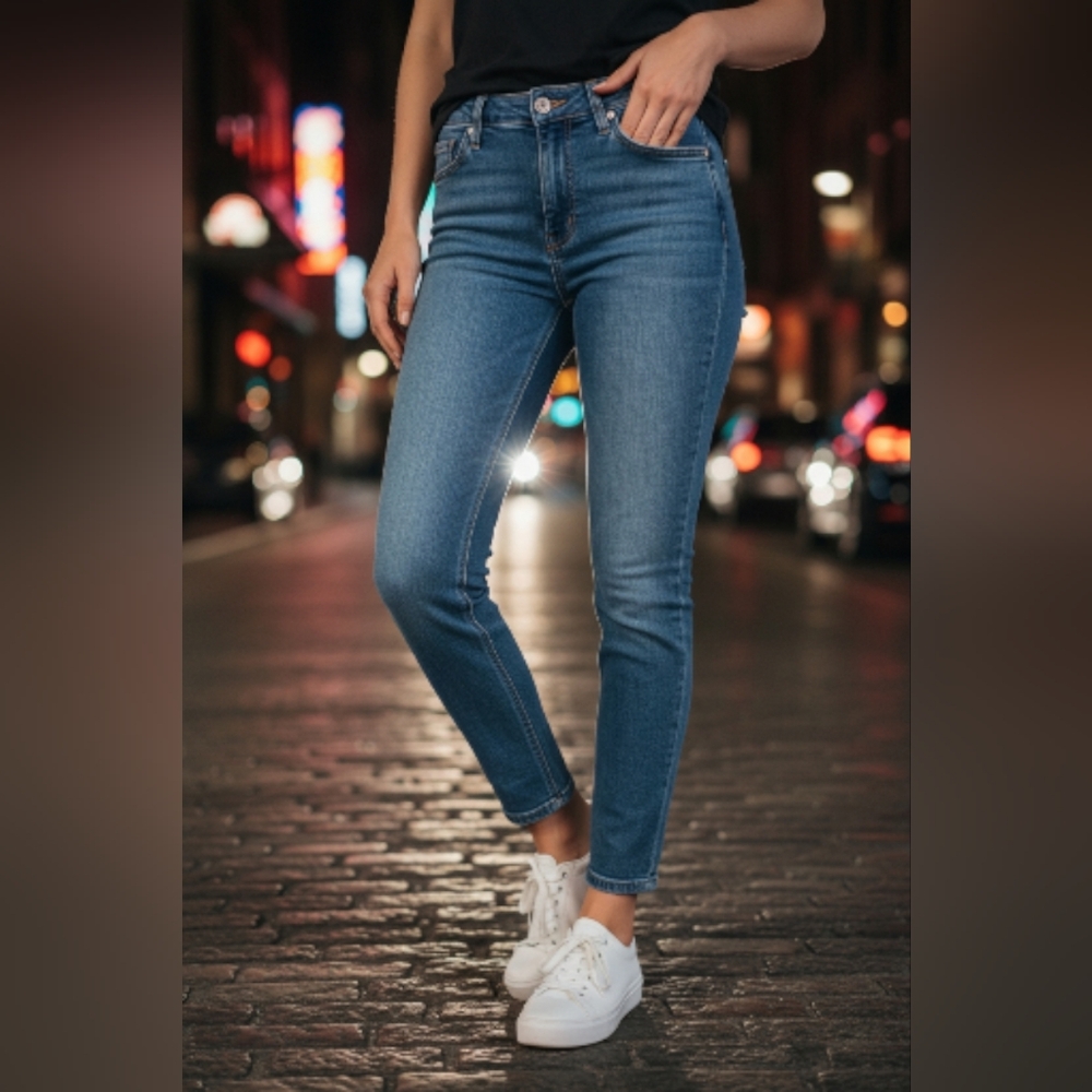 7 For All Mankind b(air) Authentic Jeans Size 26.